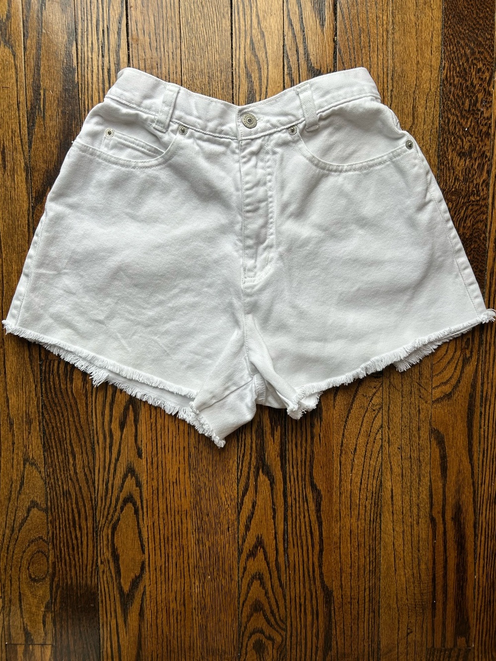 Vintage Cenza White High Rise Denim Cutoff Shorts Size 6 100% Cotton Raw Hem